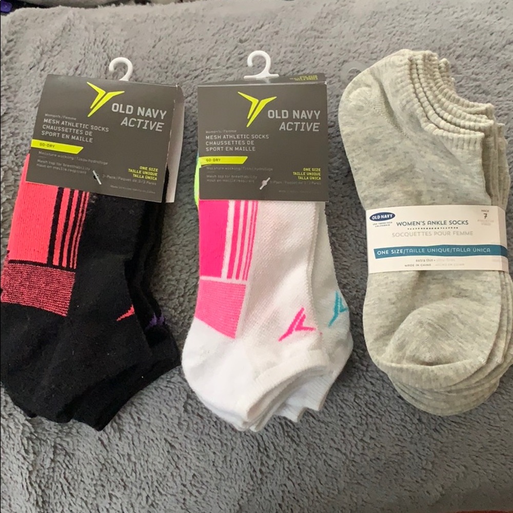 NWT 3 packs of Old Navy socks
